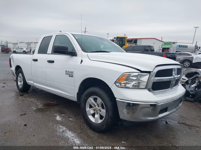 RAM 1500 Classic Tradesman Quad Cab 4x2 6'4 Box 2019 1C6RR6FGXKS621314 главное изображение
