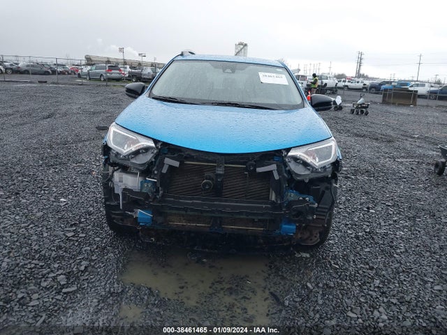 Toyota RAV4 LE 2017 2T3BFREV9HW680746 Image 13