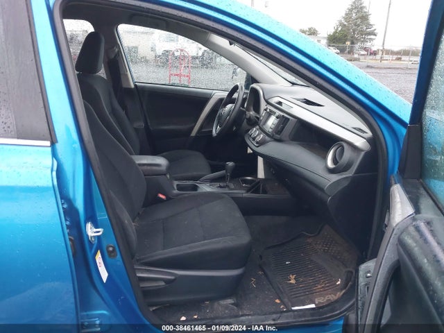 Toyota RAV4 LE 2017 2T3BFREV9HW680746 Image 5