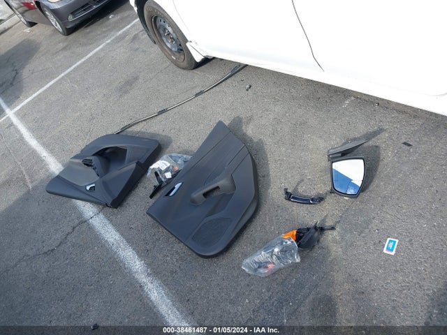 38461487 :رقم المزاد ، 1FADP3F27DL226926 vin ، 2013 Ford Focus Se مزاد بيع