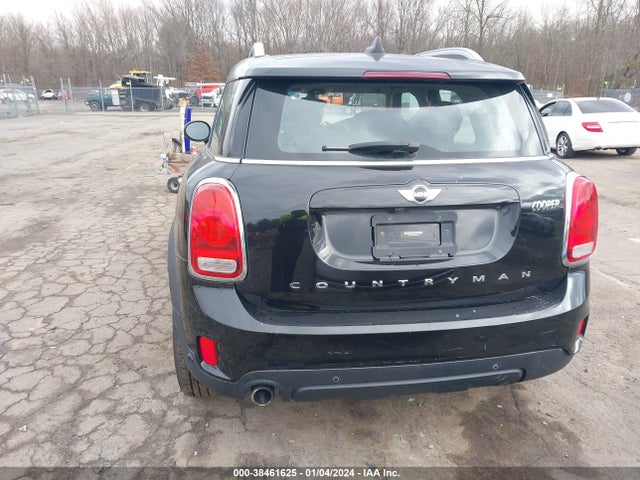 Mini Countryman Cooper 2017 WMZYV5C37H3E02215 Image 16