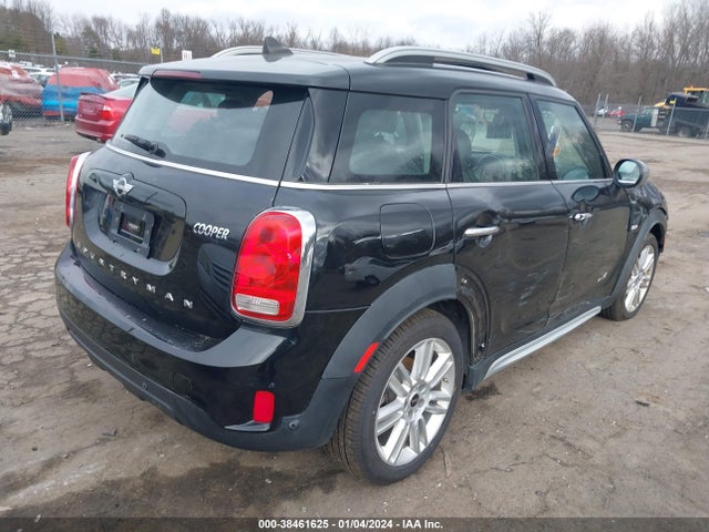 2017 MINI COUNTRYMAN WMZYV5C37H3E02215 Photo 3