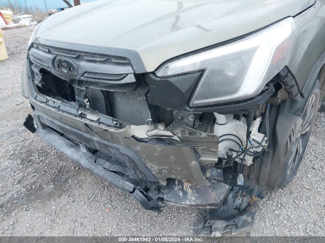 Subaru Forester Limited 2023 JF2SKANC6PH435520 Image 6