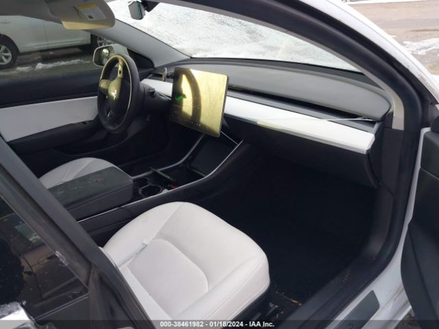 5YJ3E1EB7KF494716 Tesla Model 3 Long Range/performance