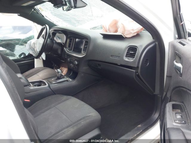 2C3CDXHG0JH128879 Dodge Charger Sxt Plus Rwd
