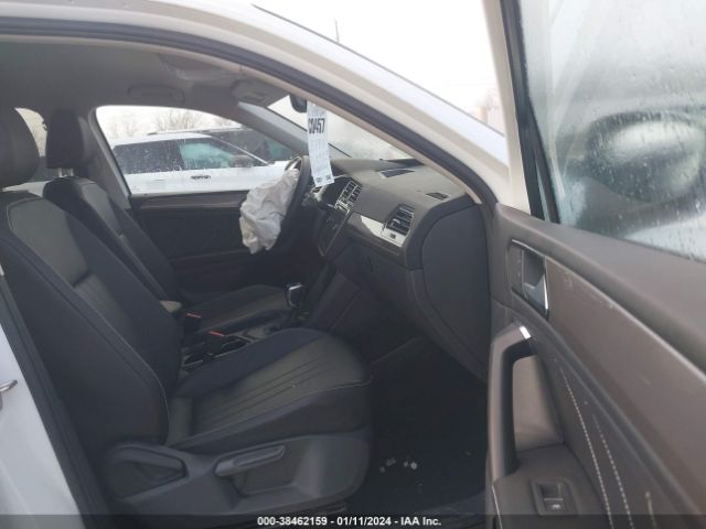 3VV3B7AX8PM071483 Volkswagen Tiguan 2.0t Se