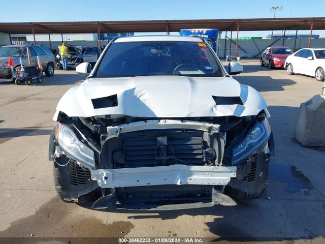 2020 JAGUAR F-PACE SADCM2FV3LA620277 Photo 5