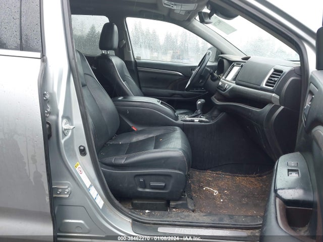 Toyota Highlander Limited 2017 5TDDZRFH0HS392821 Image 5