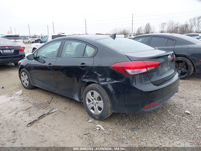 2017 KIA FORTE LX VIN: 3KPFK4A77HE013922