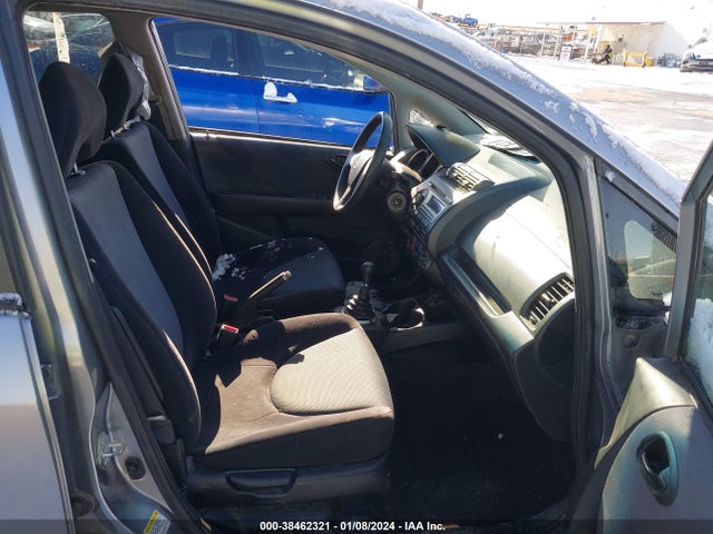2008 HONDA FIT VIN: JHMGD37408S010202