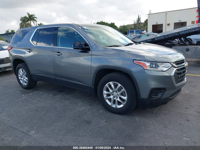 Chevrolet Traverse Ls 2019 1GNERFKW0KJ145009 Image 1