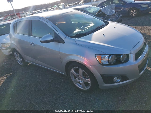 2015 1G1JE6SB2F4146868 main image