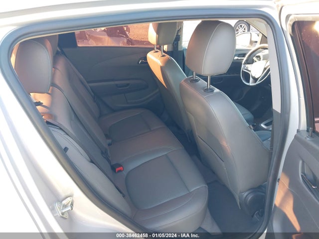 Chevrolet Sonic Ltz Auto 2015 1G1JE6SB2F4146868 Image 8