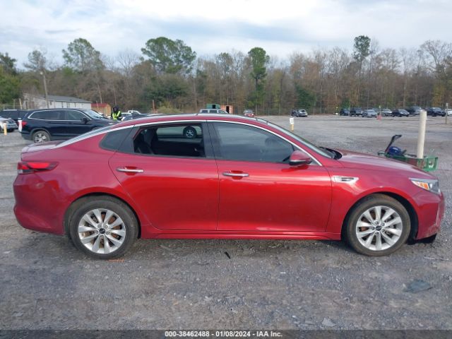 5XXGT4L39JG235922 KIA Optima S