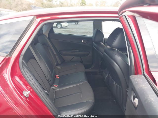 5XXGT4L39JG235922 KIA Optima S