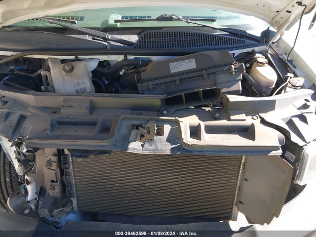 Chevrolet Express 2500 Work Van 2019 1GCWGAFP3K1173198 Image 10