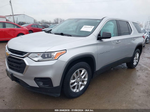 Chevrolet Traverse Ls 2019 1GNERFKW3KJ130388 Image 2
