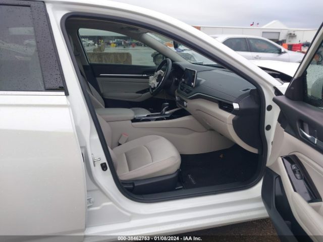 1N4BL4DV8LC271684 Nissan Altima Sv Fwd
