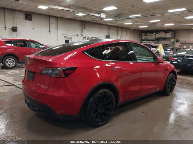 Tesla Model Y Awd/long Range Dual Motor All-wheel Drive 2023 7SAYGAEE6PF828688 Image 4