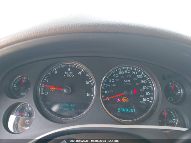 2008 GMC YUKON SLT VIN: 1GKFK13028R137944