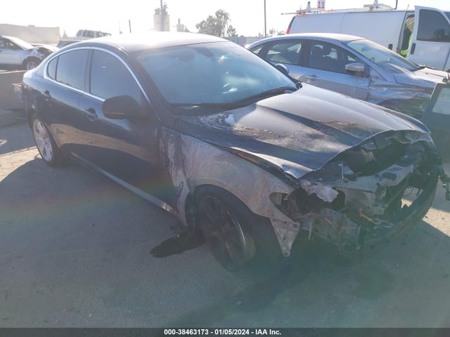 2011 JAGUAR XF SAJWA0FB0BLR93888 Photo 0