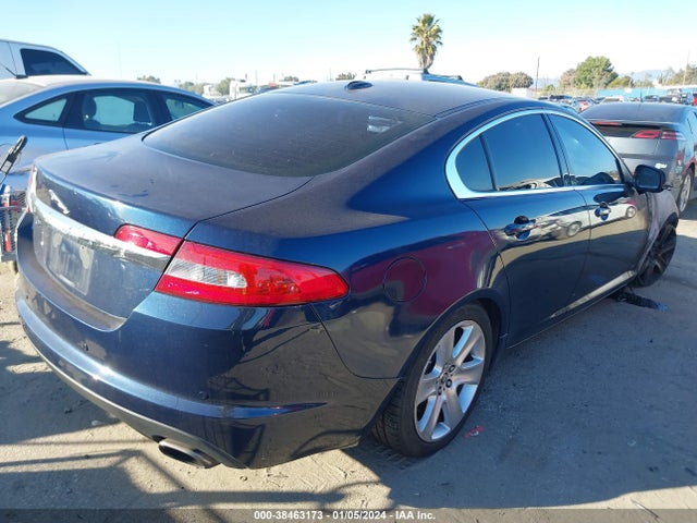 2011 JAGUAR XF SAJWA0FB0BLR93888 Photo 3