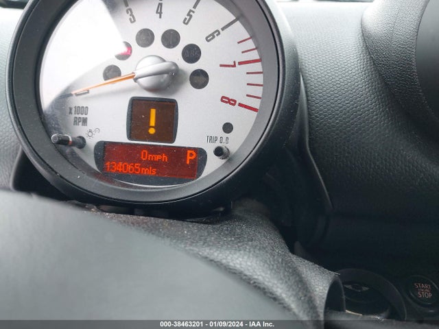2014 MINI COUNTRYMAN WMWZC5C59EWP41655 Photo 6