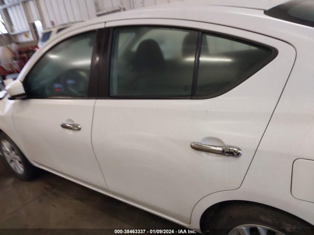Nissan Versa 1.6 Sv 2018 3N1CN7AP1JL866588 Image 14