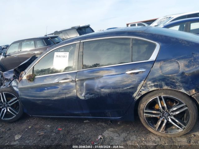 1HGCR2F38HA135668 Honda ACCORD LX