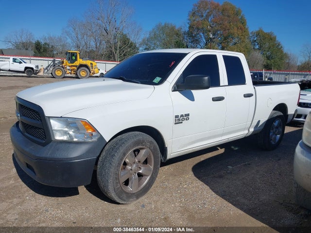 1C6RR6FG8LS121430 RAM 1500 Classic Tradesman Quad Cab 4x2 6'4 Box