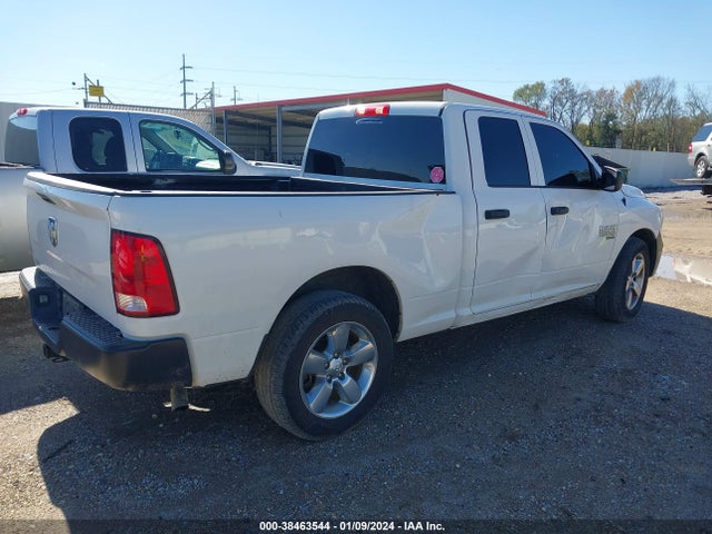1C6RR6FG8LS121430 RAM 1500 Classic Tradesman Quad Cab 4x2 6'4 Box