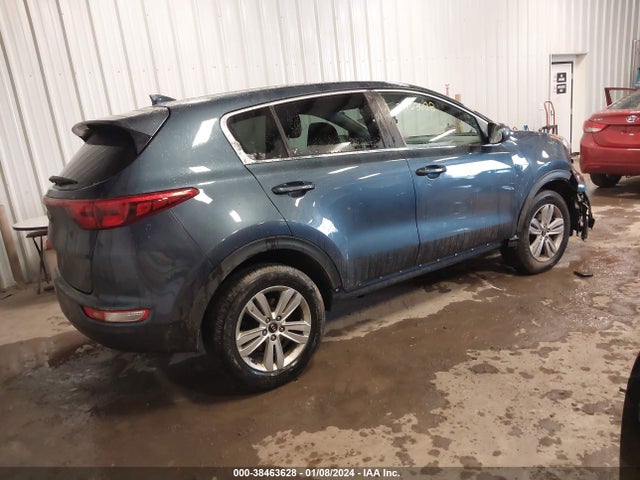 2017 KIA SPORTAGE LX VIN: KNDPMCAC8H7038155