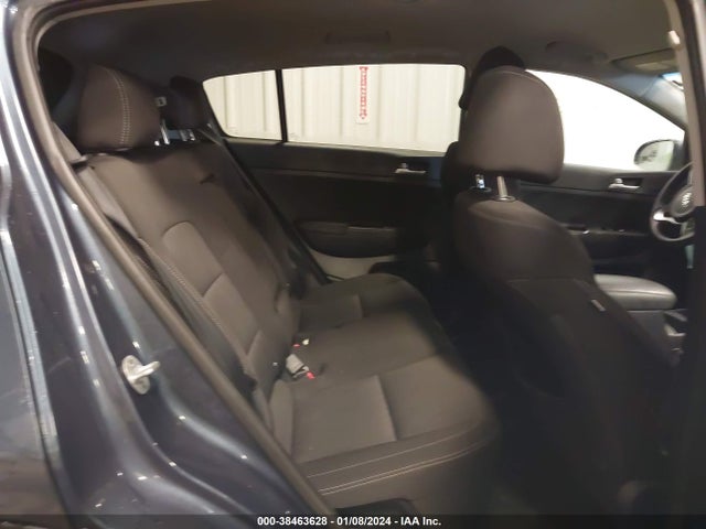 2017 KIA SPORTAGE LX VIN: KNDPMCAC8H7038155