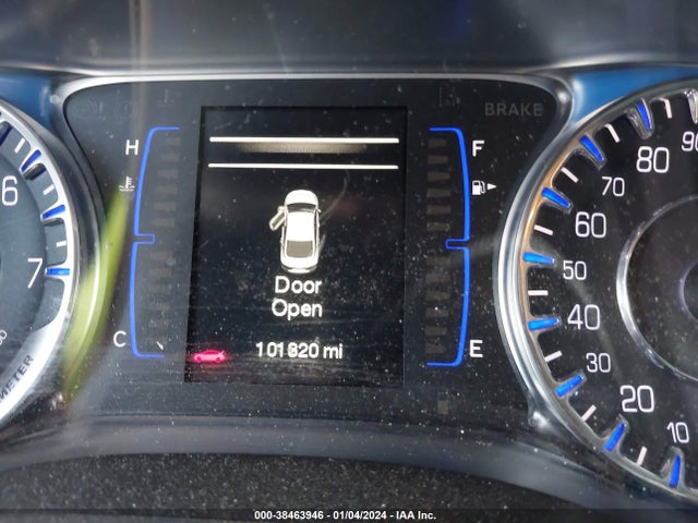 Chrysler 200 Limited 2015 1C3CCCAB2FN552931 Image 7