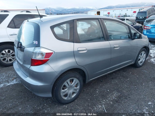 2010 HONDA FIT VIN: JHMGE8H2XAS009782