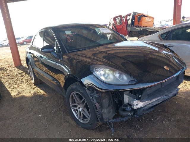 2018 PORSCHE MACAN WP1AA2A56JLB01677 Photo 0