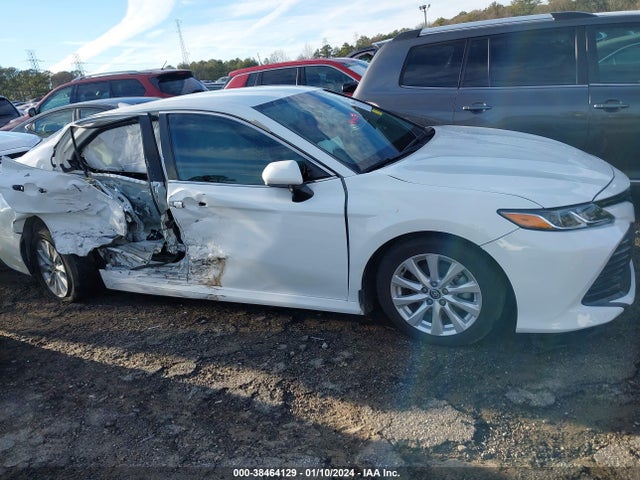 Toyota CAMRY LE 2020 4T1C11AK3LU369282 Image 13