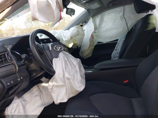 Toyota CAMRY LE 2020 4T1C11AK3LU369282 Image 5