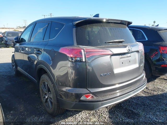 2018 TOYOTA RAV4 XLE VIN: JTMWFREV5JJ723050