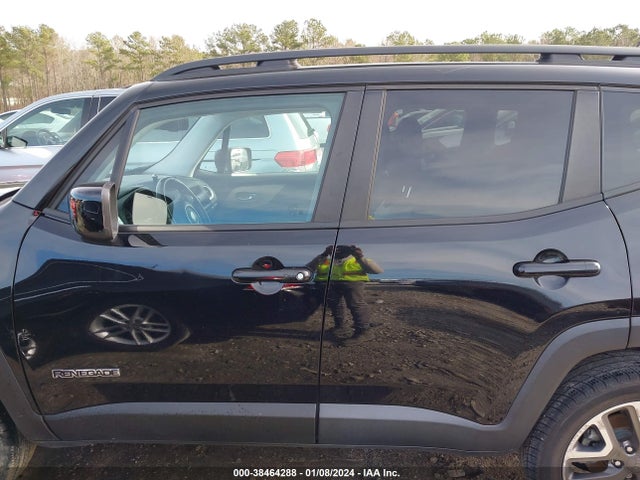 2017 JEEP RENEGADE LATITUDE 4X4 VIN: ZACCJBBB6HPF15451