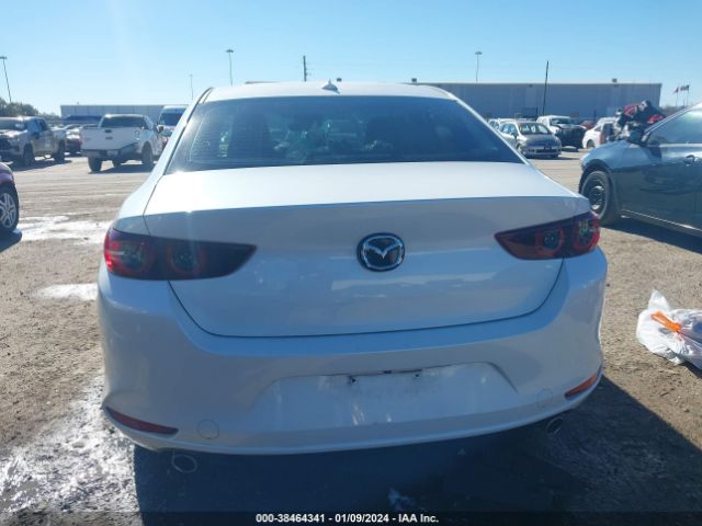 3MZBPAEM2KM103908 Mazda Mazda3 Premium Package