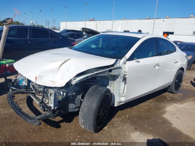 3MZBPAEM2KM103908 Mazda Mazda3 Premium Package