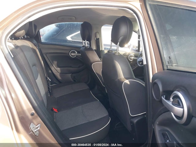 2017 FIAT 500X ZFBCFYAB0HP607449 Photo 7