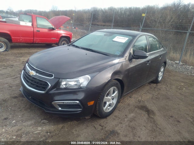 Chevrolet Cruze 1lt Auto 2015 1G1PC5SB4F7236130 Image 2