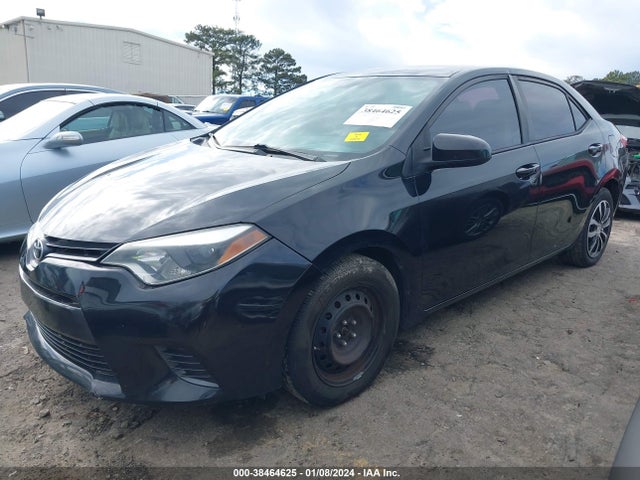 Toyota COROLLA LE 2015 5YFBURHE9FP190686 Image 2