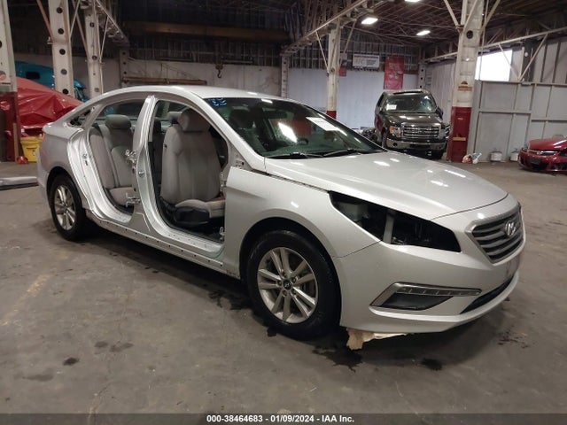 2015 5NPE24AF9FH165583 main image