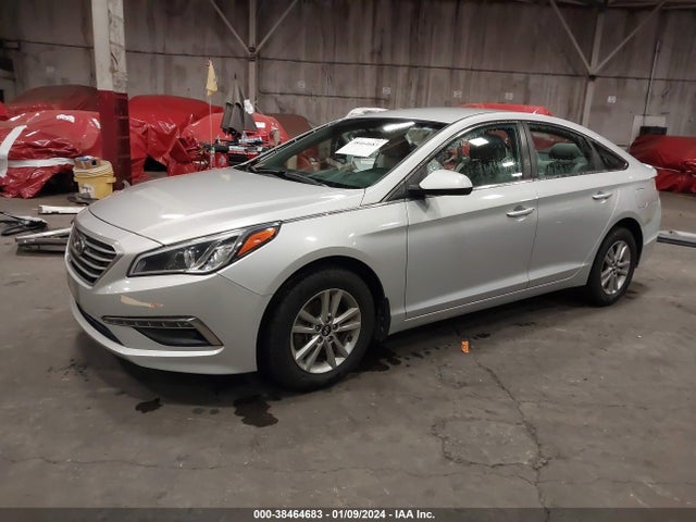 Hyundai SONATA SE 2015 5NPE24AF9FH165583 Image 2