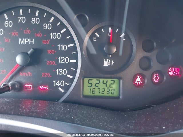 2006 FORD FOCUS ZX4 VIN: 1FAFP34N16W255877