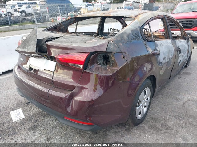 KIA FORTE LX 2018 3KPFK4A77JE208389 Image 4