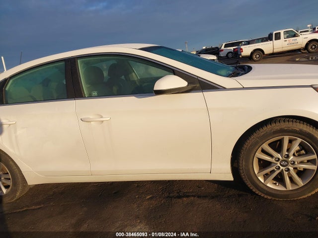 2015 HYUNDAI SONATA SE VIN: 5NPE24AF0FH024868